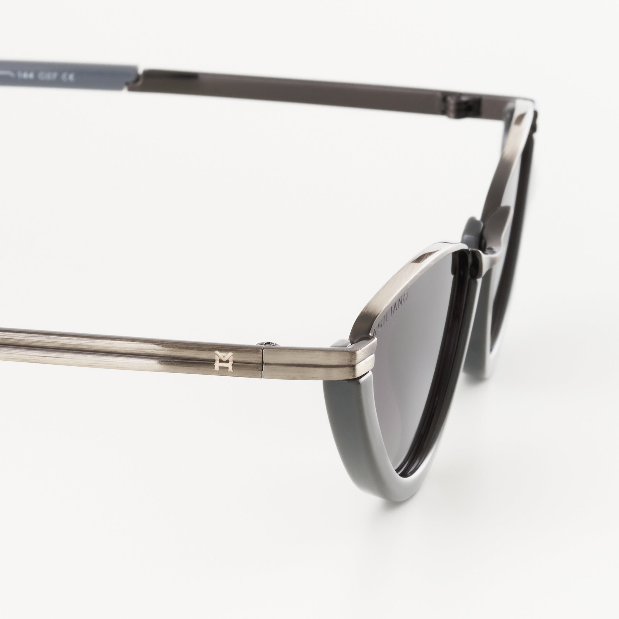 Ochelari de soare Aura S Polarized la preț redus
