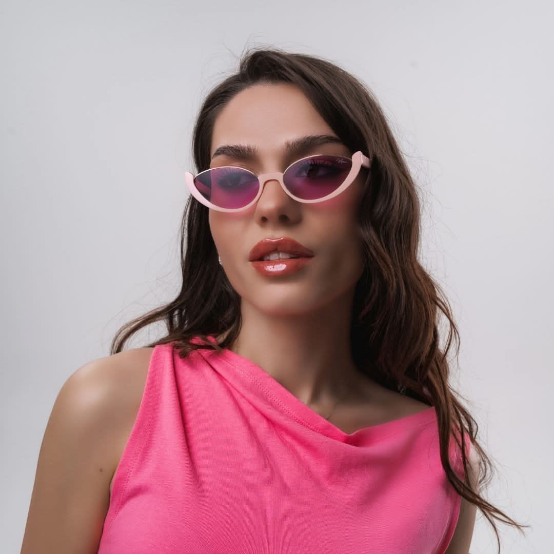 Ochelari de soare Cecile Pink la preț redus