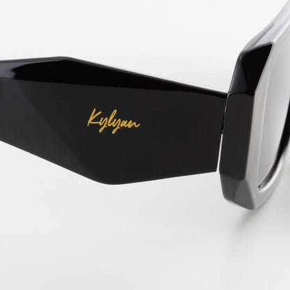 Laura Ochelari de soare